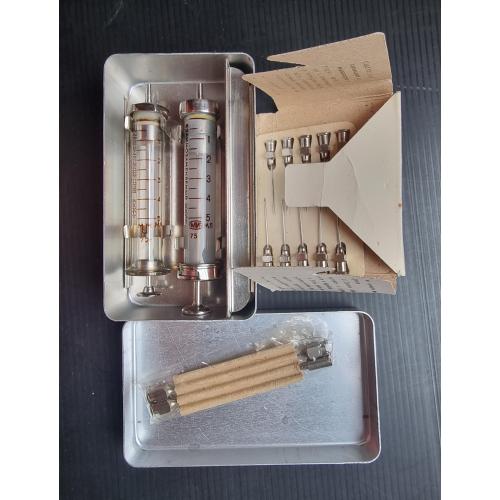 Коллекционный набор многоразовых медицинских шприцев производства СССР Стерелизатор иглы Винтаж