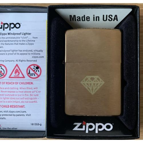 Запальничка Zippo Зажигалка США Оригінал Не вживана Футляр