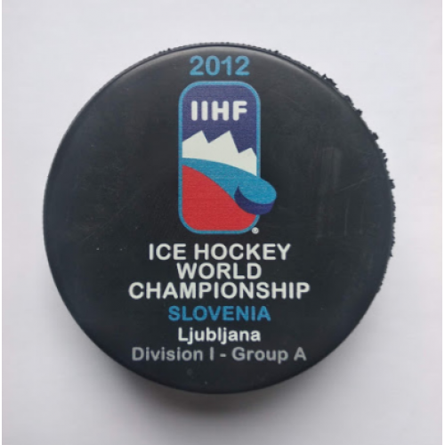 Хоккей- официальная игровая шайба IIHF Чемпионат Мира 2012 див. I-А Словения../участник сб. Украины/