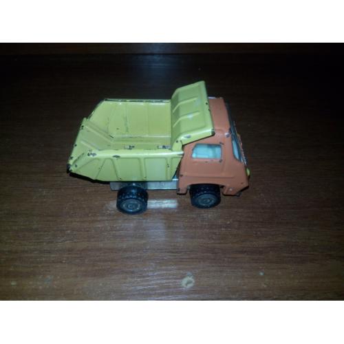 Игрушка грузовик - машинка