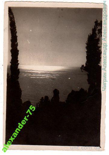 Зеленый мыс.Вид на море. Крым.