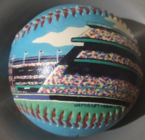 Бейсбольный коллекционный мяч