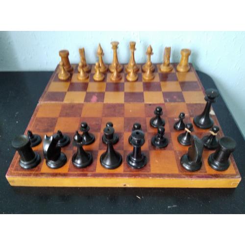 Гра у шахи, настільна