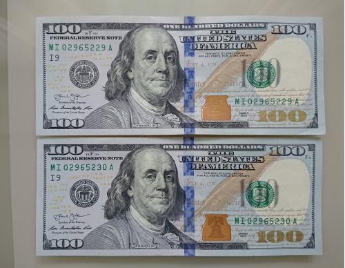 100 долларов США 2013 (I9 FRB Minneapolis) Номера подряд