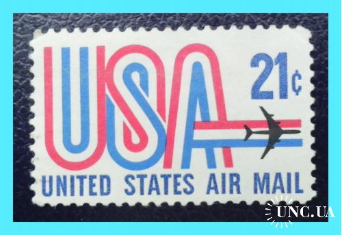 Почтовая марка  авиапочты  США   "USA"  (4).