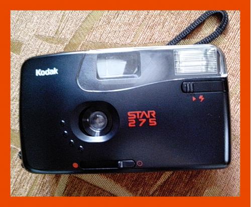 Плёночный фотоаппарат  "Кodak Star 275". 