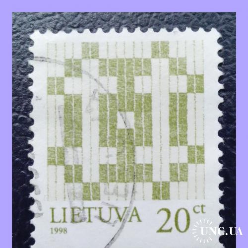 Почтовая  марка  Литвы   "Двойной крест"  (1).