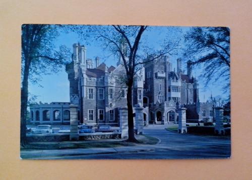 Почтовая  открытка  Канады  «Casa Loma. Toronto».
