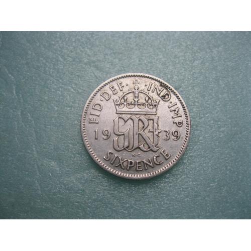Великобритания. 6 пенсов 1939 г.Серебро ..Оригинал. Состояние.