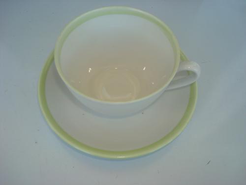 Винтажная фарфоровая чайная чашка пара. Клеймо Sonneberg  ГДР