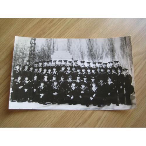 Фото Моряки ВМФ СССР Черноморский флот 1970-1980гг. Размер:14,4х23,6см. Оригинал