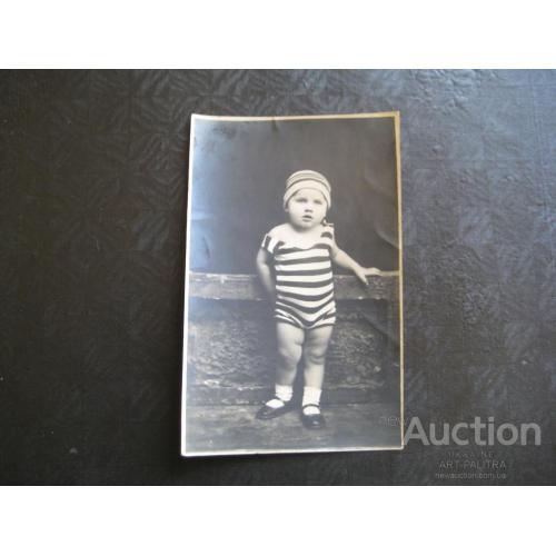 Фото Ребенок Пляжный костюм 1926 год Камянець Размер: 13,2х8,4см. Оригинал