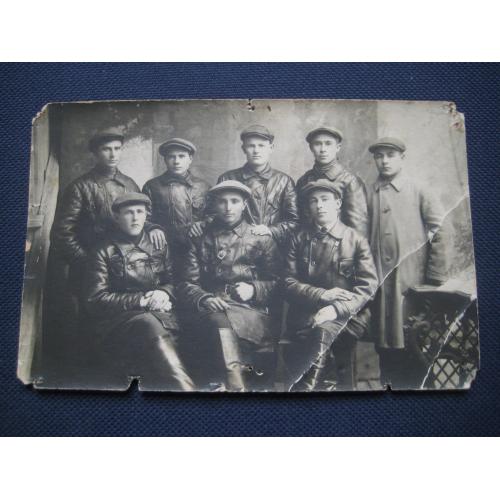 Фото ВЧК-НКВД?! 1920-1930рр. Розмір:8,9х13,8см. Оригінал