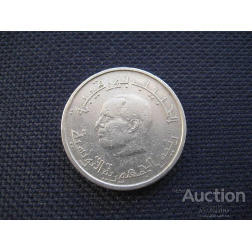 Монета Пол 1/2 динара Тунис 1983 d-24мм. Медный никель Оригинал
