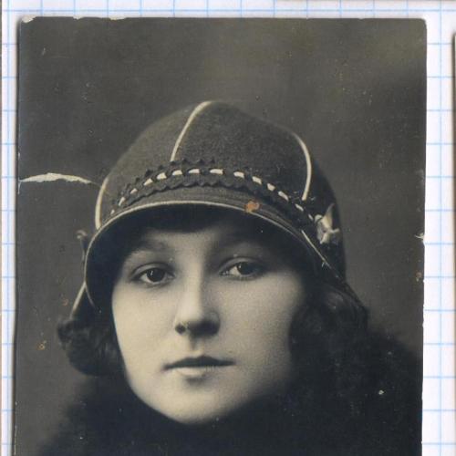 Фото. Портрет. Девушка в шляпке. 1930-е. РДЧ