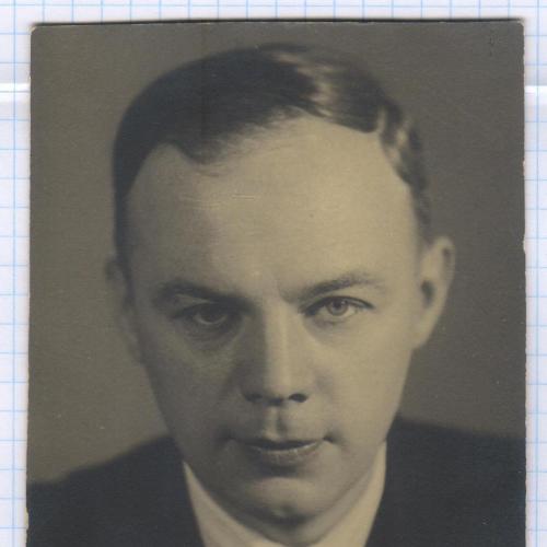 Фото. Портрет молодого мужчины №1. 1935. РДЧ
