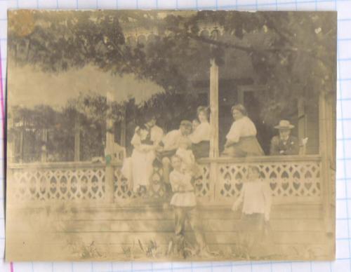 Старинное фото №197. Дети. Семья на даче. ок.1910 г. рдч  