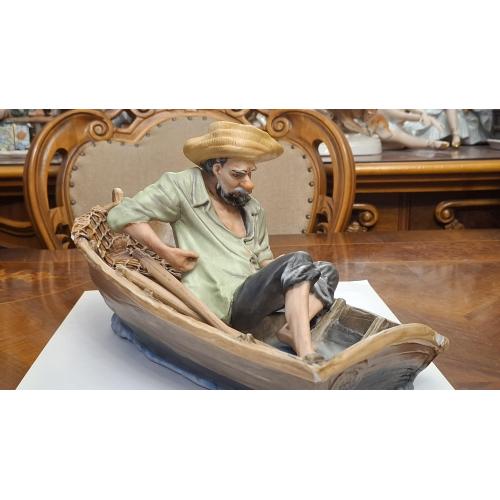 Статуэтка фигурка Лодочник фарфор - бисквит Artistic porcelain poema Румыния