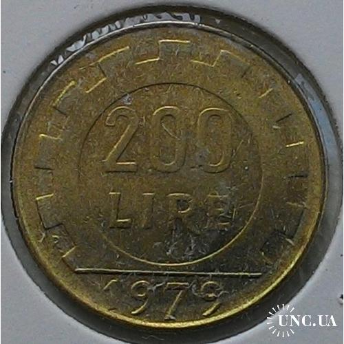Италия 200 лир 1979 год
