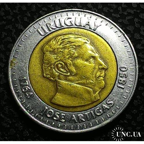 Уругвай 10 песо 2000
