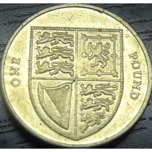 1 фунт 2010 Британія щит