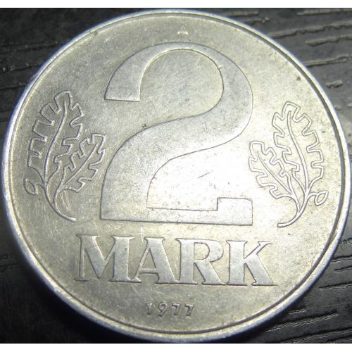 2 марки НДР 1977