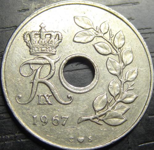 25 оре Данія 1967 (з отвором)