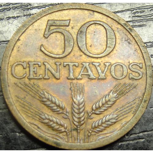 50 сентавос 1976 Португалія