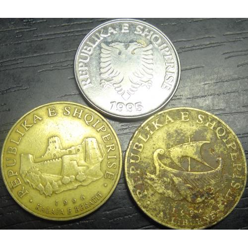 Монети Албанії