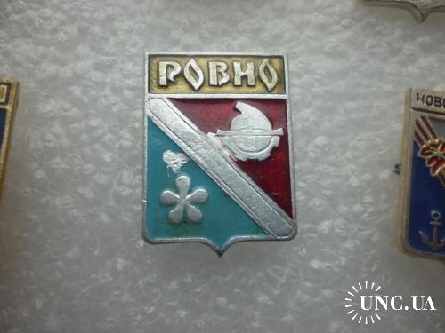 Город. Ровно