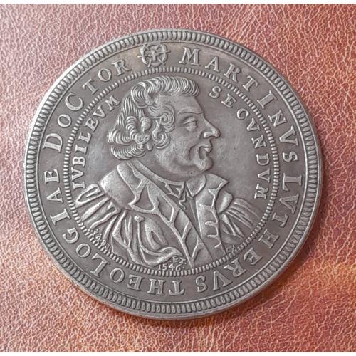 Медаль 1717 р. , Гота, Крістіан Вермут до 200-річчя Реформації. Копія.