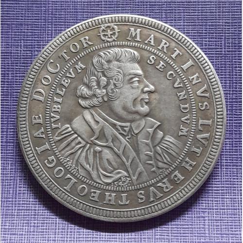 Медаль 1717 р. , Гота, Крістіан Вермут до 200-річчя Реформації. Копія.