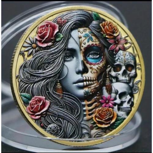 Сувенірна монета: " Два обличчя ". 