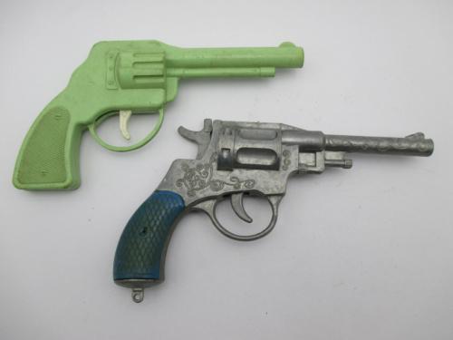 Револьвер Пистолет Наган Детская игрушка СССР 2 шт.