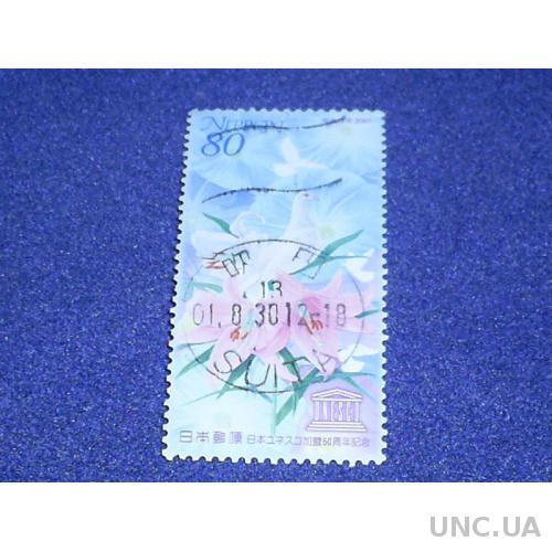 Япония-2001 г.-Голуби, цветы, ЮНЕСКО (одиночка)