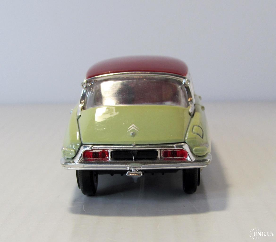 Citroen ds miniature clearance 1 43