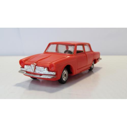 Альфа - Ромео 2600 A4, Alfa - Romeo, Ремейк СССР. 1:43 Пластик
