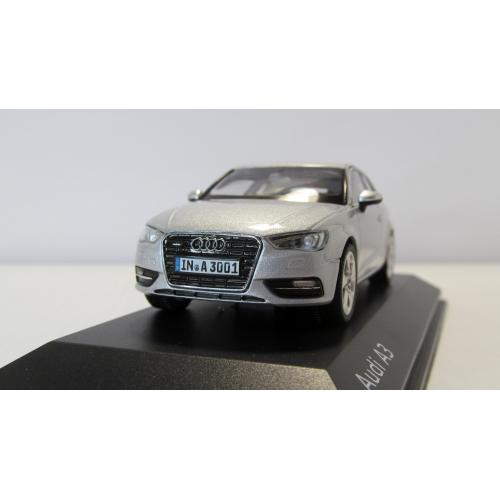 Audi A3 Ambition 8V 2012 Schuco. 1:43 коробка и бокс. Ауди A3 2012