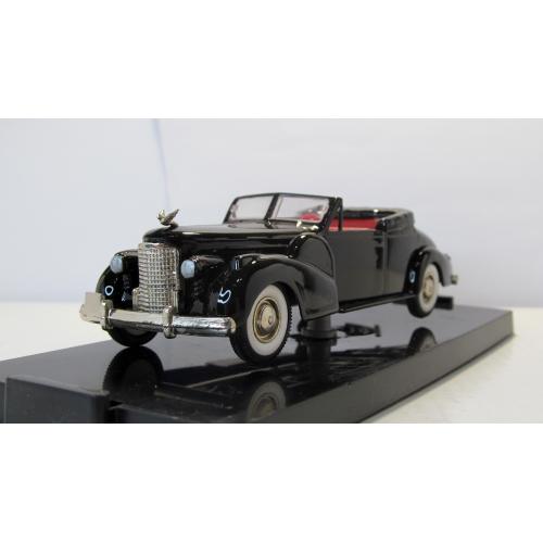 Cadillac V16 cabriolet 1938-40, Rextoys.1:43 коробка и бокс. made in Portugal. Кадиллак 1938