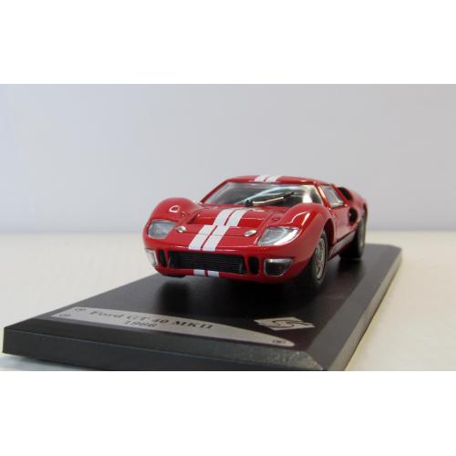 Ford GT40 Mark II 1966, Solido. 1:43 коробка. Форд GT40 1966 Солидо