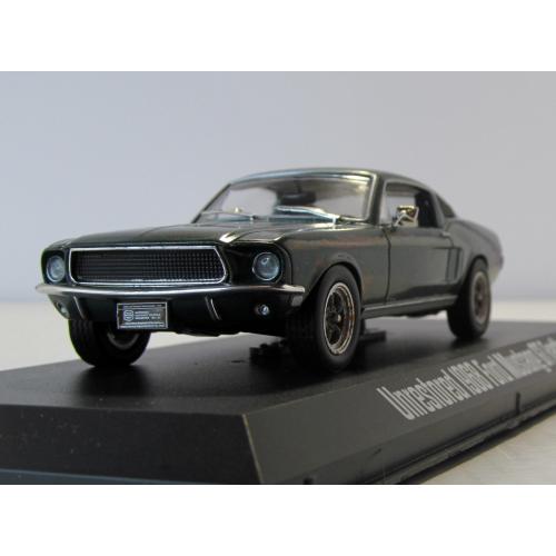 Voiture Miniature KK-Scale – Ford Mustang GT Fastback 1968 – Vert – 1/18 – Avec Figurine Bullitt – Métal
