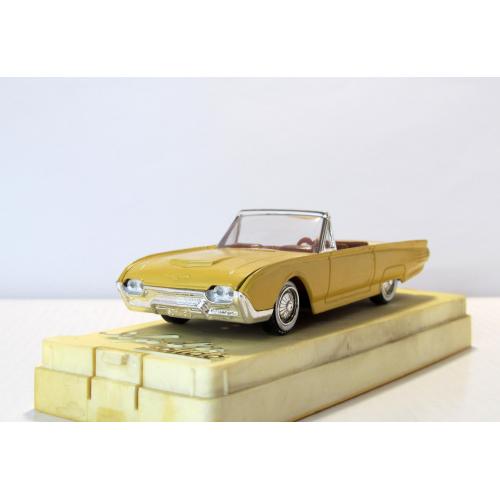 Ford Thunderbird 1961 Cabriolet, Solido. 1:43 бокс. Made in France. Форд открывается капот