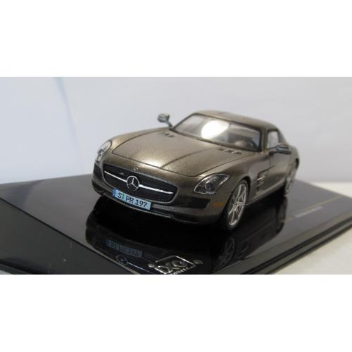 Mercedes-Benz SLS AMG Coupe C197 2010, IXO Models. 1:43 коробка и бокс. Мерседес-Бенц SLS 2010