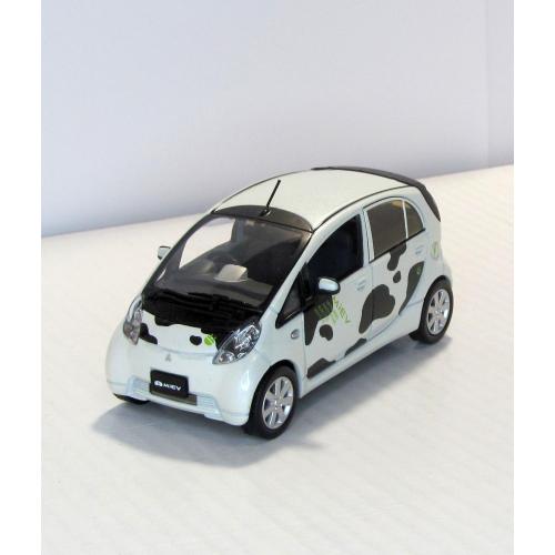 Mitsubishi i-MiEV Moo-Moo 2012, J-Collection 1:43 Митсубиси 2012