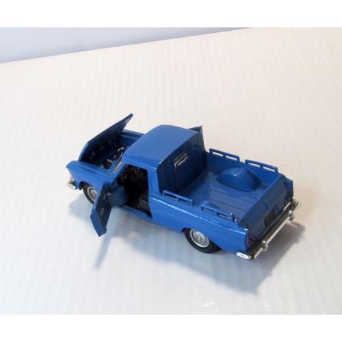 Москвич Пикап сделано в СССР made in USSR, Агат -Тантал. 1:43 открываются двери и капот