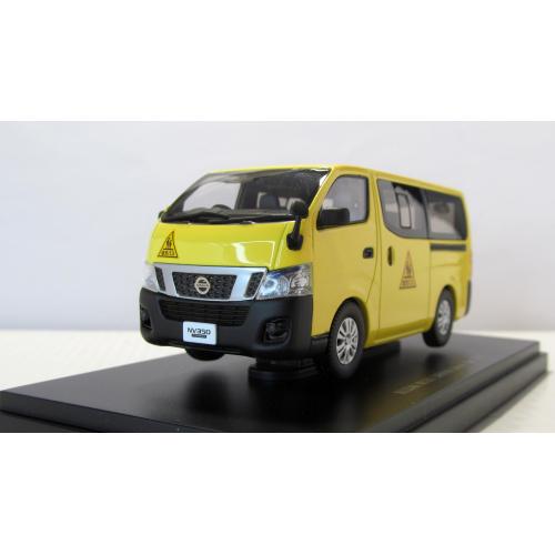 Nissan NV350 Caravan 2012, Ebbro. 1:43 коробка и бокс. Ниссан 2012