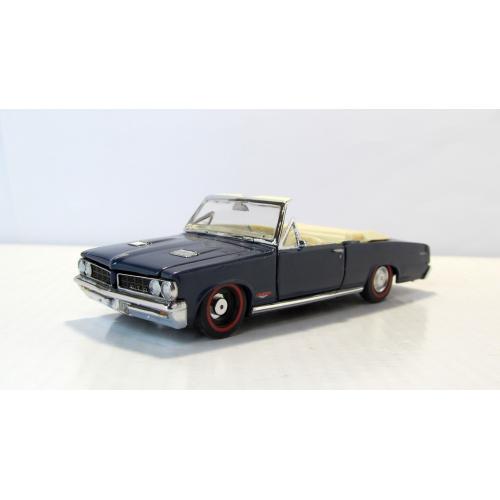 Pontiac GTO 1964, Franklin Mint. ПОВРЕЖДЕННЫЙ! нет сиденья и колпаков!