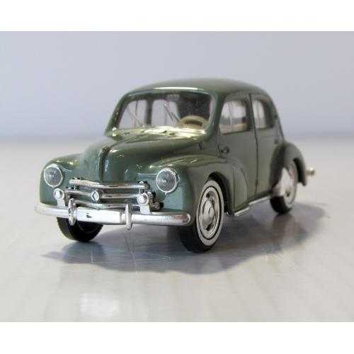 Renault 4 CV, Solido. Made in France. 1:43 . Рено 4 CV