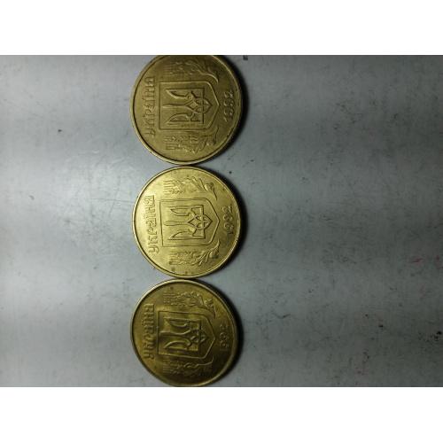 Продам 3 монеты 50коп. 1992г. 1ААм; 1АЕк; 1АЕс Монеты с прекрасным штемпельным блеском.