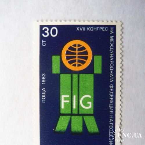 марки- с 1 гр Болгария--(А3) - не гашеные 1983г
